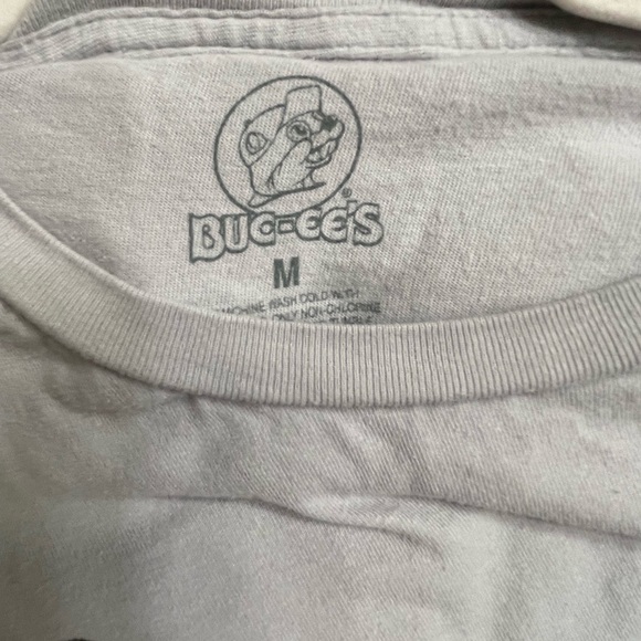 EUC Valentines Day Buccee’s tee - Picture 3 of 3